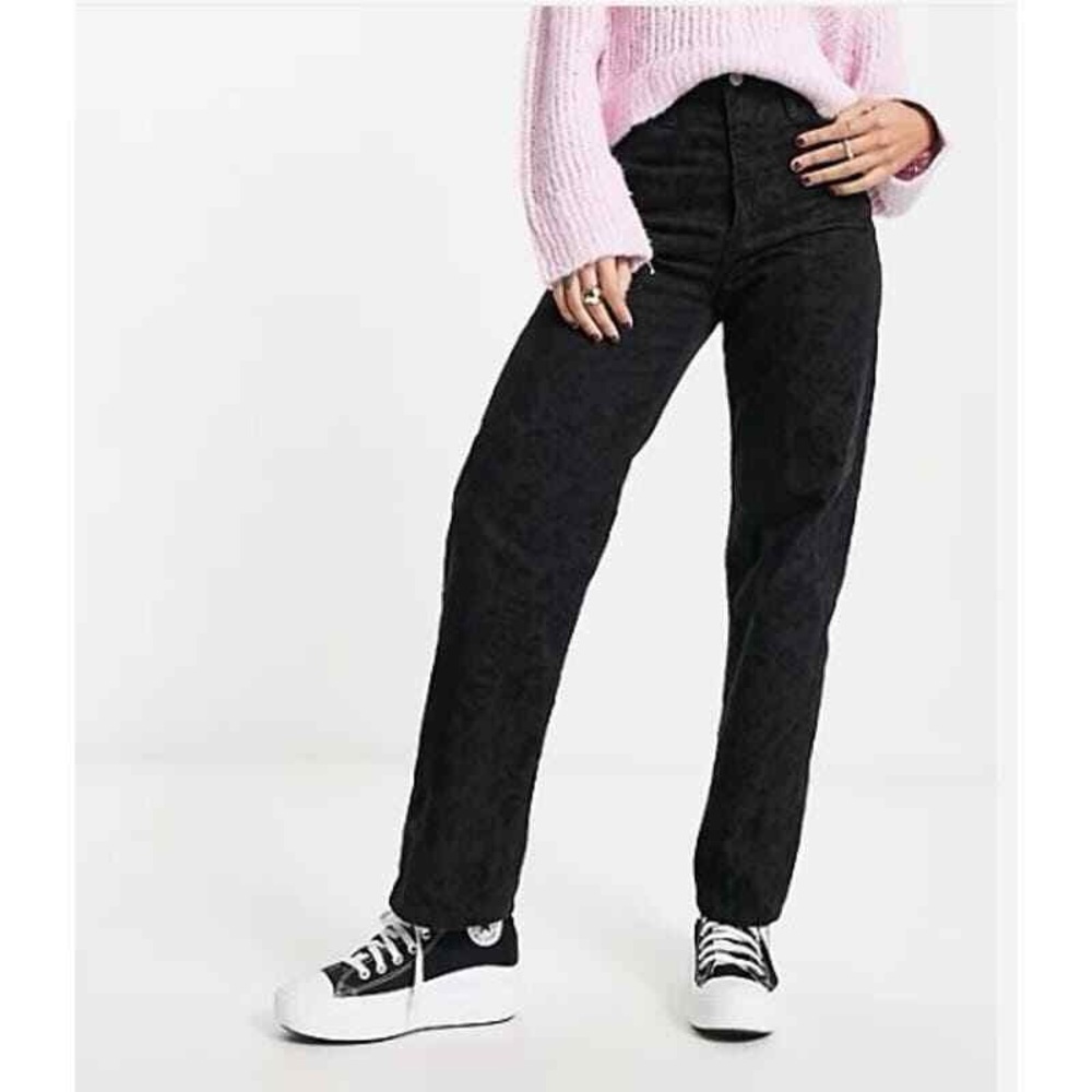 Levi’s black corduroy jeans ribcage straight ankle